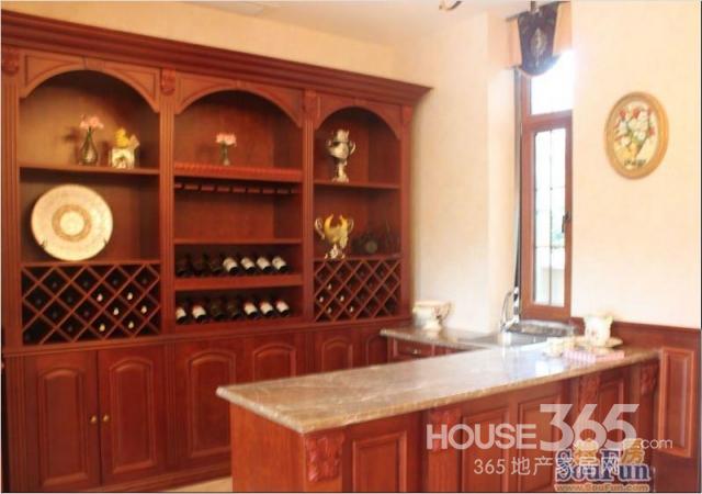 牧龙原墅 规划地铁8号线铜井站 度假休闲和养