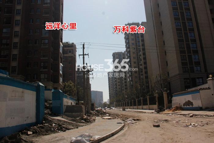 万科紫台周边小区——远洋心里 2015年2月摄