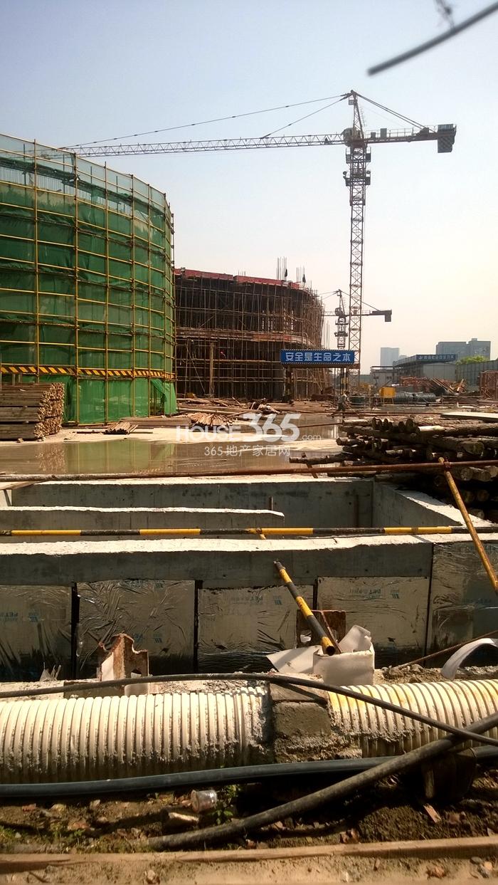 2015年4月份滨江宝龙城市广场项目工地实景