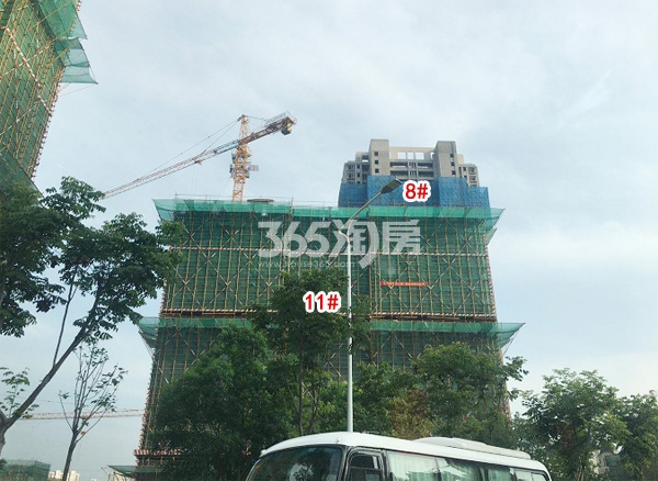 华发首府工程实景图（2020.5.31 摄）