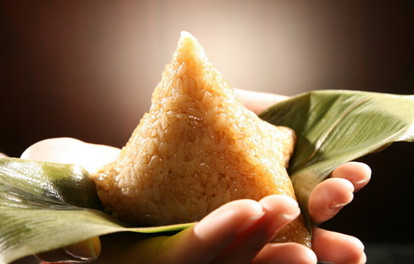 一我们去哪儿?--大华锦绣华城包粽子、画彩蛋